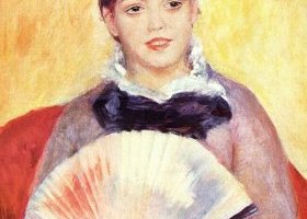 امرأة مع مروحة